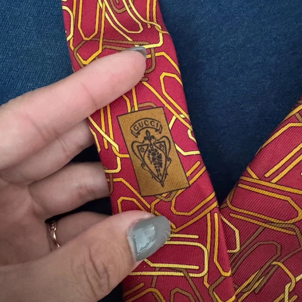 Gucci Men’s 100% Seta Silk Tie Made In Italy‎